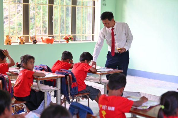 UNIQLO Việt Nam đồng hành Quỹ Hy Vọng xây dựng công trình giáo dục tại Quảng Trị UNIQLO Việt Nam đồng hành Quỹ Hy Vọng xây dựng công trình giáo dục tại Quảng Trị