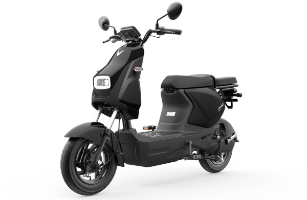 VinFast ra mắt 4 mẫu xe máy điện mới, hoàn thiện lắp đặt 4.500 trạm đổi pin đầu tiên VinFast ra mắt 4 mẫu xe máy điện mới, hoàn thiện lắp đặt 4.500 trạm đổi pin đầu tiên