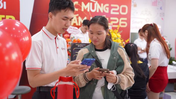 Di Động Việt khai trương trung tâm mua sắm công nghệ mới tại Trần Não, TP.HCM