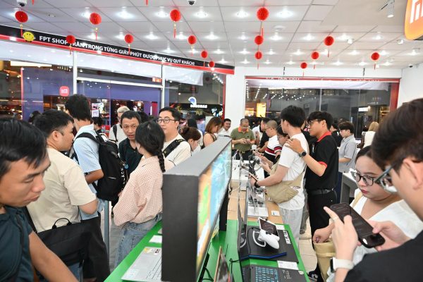 FPT Shop mở bán Samsung Galaxy S26 series: Check-in trải nghiệm Galaxy AI, bốc thăm trúng Galaxy Watch 8 FPT Shop mở bán Samsung Galaxy S26 series: Check-in trải nghiệm Galaxy AI, bốc thăm trúng Galaxy Watch 8