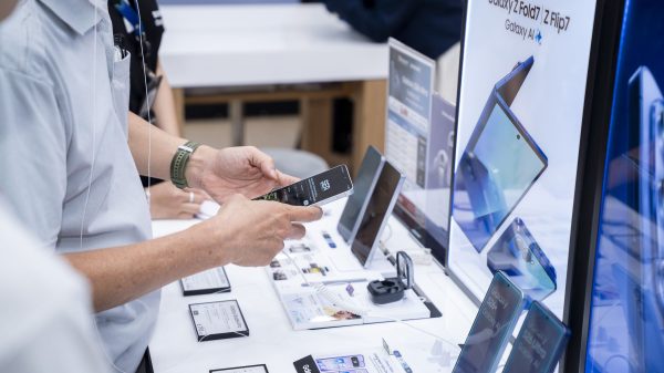 Galaxy S26 Ultra tại Di Động Việt: Trả trước 0 đồng, giá cuối chỉ từ 27,49 triệu đồng