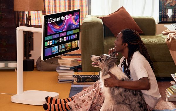 LG giới thiệu Smart Monitor Swing: Màn hình cảm ứng tích hợp chân đế di chuyển độc đáo