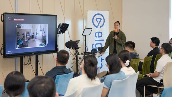 Elgato phối hợp Kioxia tổ chức workshop “Setup góc làm việc cho solo creator” cùng Hiếu BK