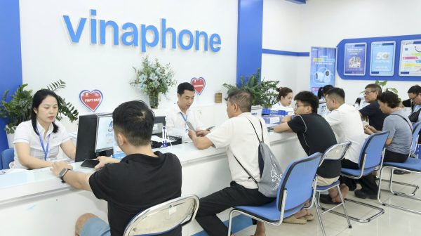 Từ 15/4/2026, VinaPhone triển khai đồng bộ giải pháp hỗ trợ xác thực thuê bao trên toàn quốc Từ 15/4/2026, VinaPhone triển khai đồng bộ giải pháp hỗ trợ xác thực thuê bao trên toàn quốc