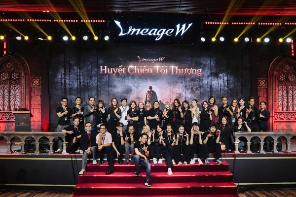 Lineage W được giới thiệu đầy ấn tượng tại showcase riêng, công bố ngày ra mắt chính thức