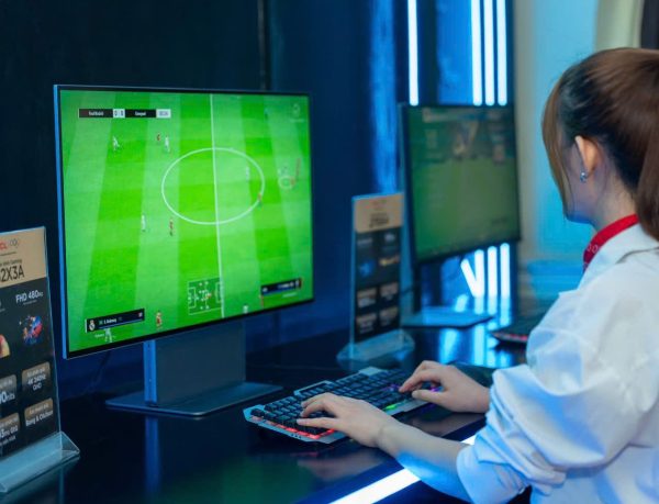 TCL giới thiệu loạt TV Mini LED cùng hệ sinh thái thiết bị thông minh 2026