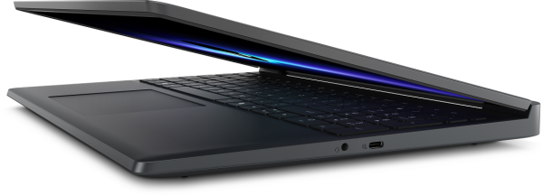 Ra mắt Alienware 15: Laptop gaming mới hướng tới đông đảo game thủ
