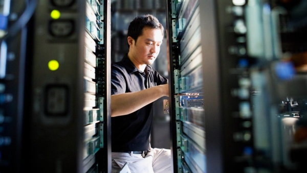 Dell Technologies ra mắt loạt giải pháp trung tâm dữ liệu mới, tăng tốc hạ tầng cho kỷ nguyên AI Dell Technologies ra mắt loạt giải pháp trung tâm dữ liệu mới, tăng tốc hạ tầng cho kỷ nguyên AI