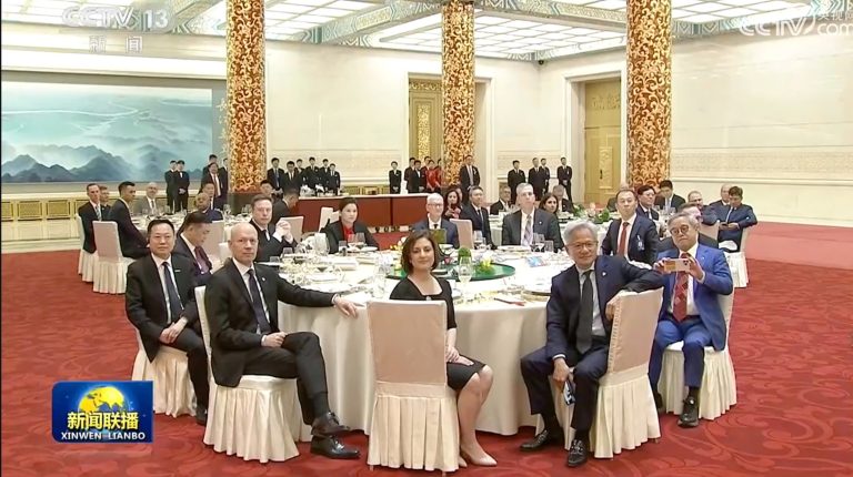 Khách mời tiệc tối của CEO Nvidia: Những gã khổng lồ công nghệ đang bí mật vạch ra kế hoạch gì?