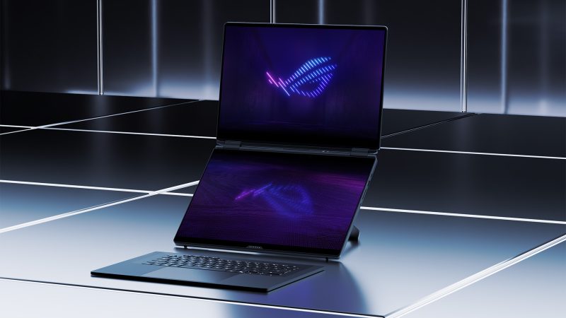 ASUS ROG mở đặt trước laptop gaming hai màn hình 16-inch ROG Zephyrus Duo