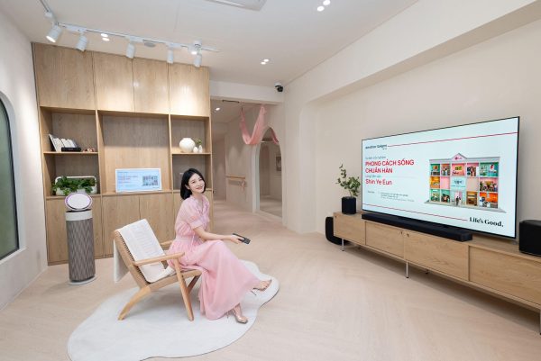 LG mang không gian sống chuẩn Hàn đến TP.HCM cùng Shin Ye Eun và chiến dịch K-Tech mới LG mang không gian sống chuẩn Hàn đến TP.HCM cùng Shin Ye Eun và chiến dịch K-Tech mới