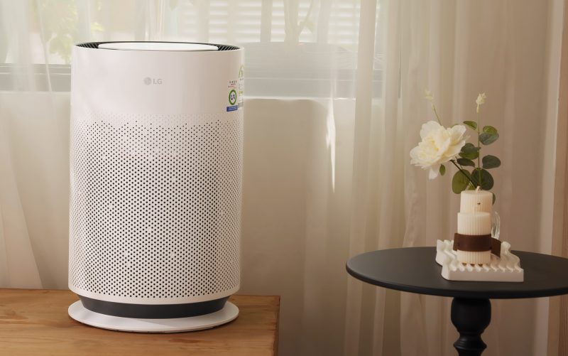 LG ra mắt PuriCare 360 HIT thế hệ mới, lọc không khí 60 m² và tự tối ưu điện năng với AI+