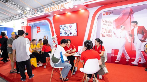 Ngày Tài chính số 2026: Khi bảo hiểm nhân thọ ngày càng hiện diện trong hệ sinh thái tài chính số Ngày Tài chính số 2026: Khi bảo hiểm nhân thọ ngày càng hiện diện trong hệ sinh thái tài chính số
