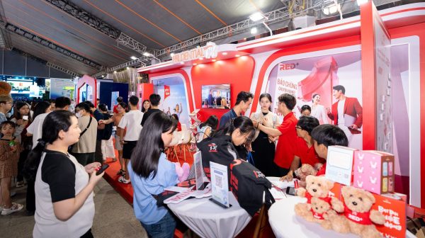 Ngày Tài chính số 2026: Khi bảo hiểm nhân thọ ngày càng hiện diện trong hệ sinh thái tài chính số Ngày Tài chính số 2026: Khi bảo hiểm nhân thọ ngày càng hiện diện trong hệ sinh thái tài chính số