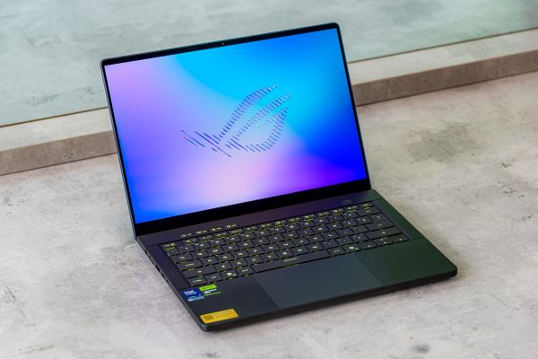 ASUS ROG ra mắt Zephyrus Duo hai màn hình tại Việt Nam, nâng cấp dòng Zephyrus với Intel Panther Lake và RTX 50 Series ASUS ROG ra mắt Zephyrus Duo hai màn hình tại Việt Nam, nâng cấp dòng Zephyrus với Intel Panther Lake và RTX 50 Series