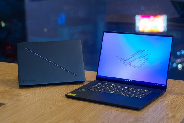 ASUS ROG ra mắt Zephyrus Duo hai màn hình tại Việt Nam, nâng cấp dòng Zephyrus với Intel Panther Lake và RTX 50 Series ASUS ROG ra mắt Zephyrus Duo hai màn hình tại Việt Nam, nâng cấp dòng Zephyrus với Intel Panther Lake và RTX 50 Series