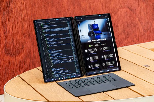 ASUS ROG ra mắt Zephyrus Duo hai màn hình tại Việt Nam, nâng cấp dòng Zephyrus với Intel Panther Lake và RTX 50 Series ASUS ROG ra mắt Zephyrus Duo hai màn hình tại Việt Nam, nâng cấp dòng Zephyrus với Intel Panther Lake và RTX 50 Series