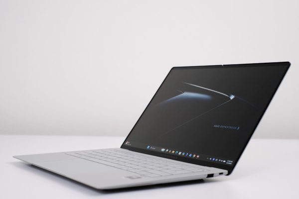 Đánh giá ASUS ExpertBook Ultra: Mẫu laptop doanh nghiệp “Ultra” đầu tiên của ASUS