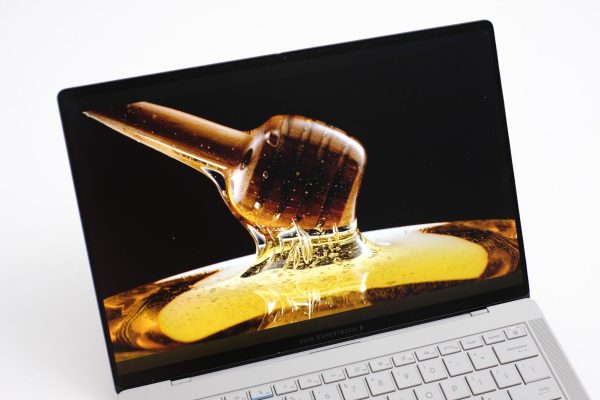 Đánh giá ASUS ExpertBook Ultra: Mẫu laptop doanh nghiệp “Ultra” đầu tiên của ASUS