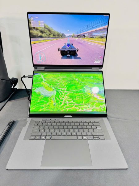 ASUS ROG ra mắt Zephyrus Duo hai màn hình tại Việt Nam, nâng cấp dòng Zephyrus với Intel Panther Lake và RTX 50 Series ASUS ROG ra mắt Zephyrus Duo hai màn hình tại Việt Nam, nâng cấp dòng Zephyrus với Intel Panther Lake và RTX 50 Series