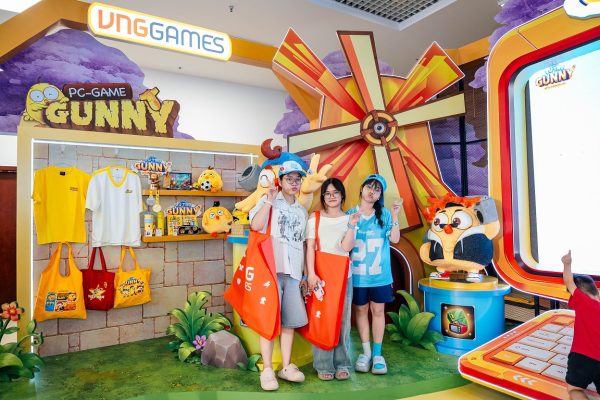 Vũ trụ Gunny khuấy đảo “Gamers Lead The Play” với showmatch quốc tế và đại tiệc sinh nhật Gunny PC 17 tuổi Vũ trụ Gunny khuấy đảo “Gamers Lead The Play” với showmatch quốc tế và đại tiệc sinh nhật Gunny PC 17 tuổi