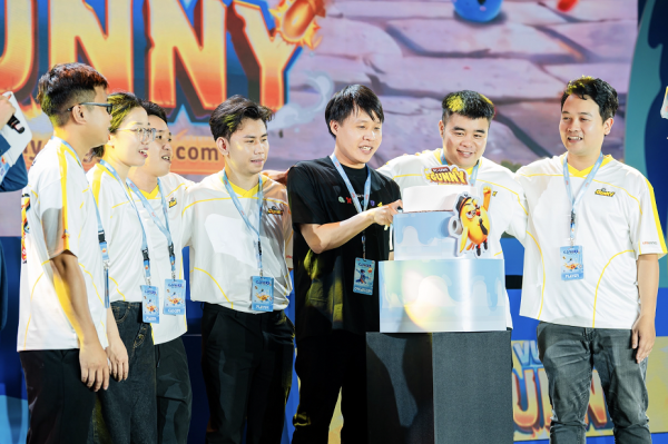 Vũ trụ Gunny khuấy đảo “Gamers Lead The Play” với showmatch quốc tế và đại tiệc sinh nhật Gunny PC 17 tuổi Vũ trụ Gunny khuấy đảo “Gamers Lead The Play” với showmatch quốc tế và đại tiệc sinh nhật Gunny PC 17 tuổi