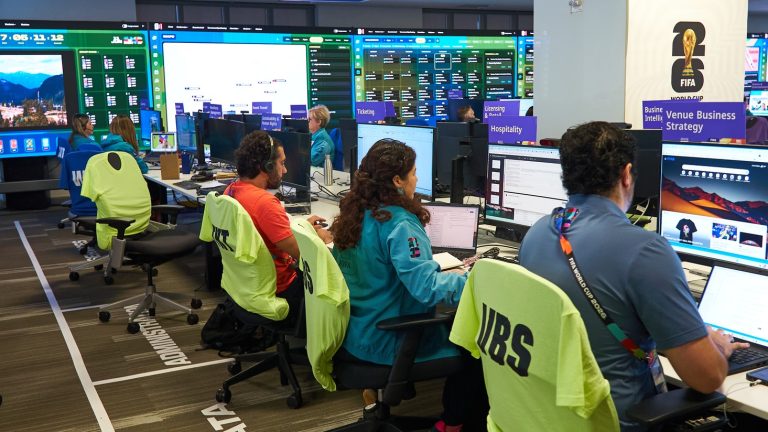 Lenovo ứng dụng AI ở FIFA World Cup 2026: Từ phân tích chiến thuật đến góc nhìn trọng tài theo thời gian thực