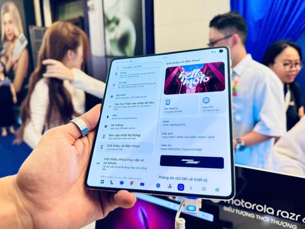 Motorola ra mắt razr fold tại Việt Nam, hướng đến trải nghiệm smartphone gập đa nhiệm