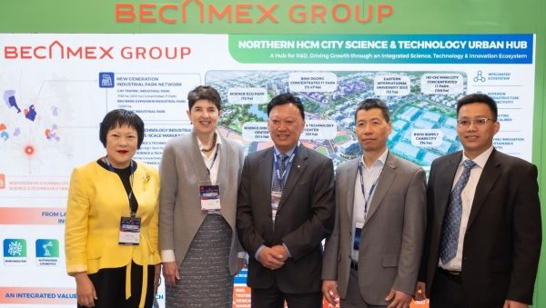 Đại học Monash và Tập đoàn Becamex ký biên bản hợp tác, mở rộng hợp tác khoa học và công nghệ