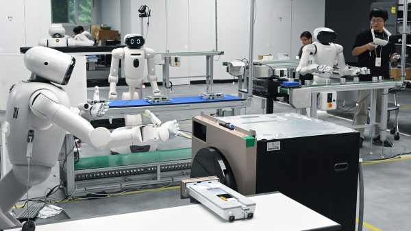 LG tăng tốc phát triển robot, đẩy mạnh hợp tác với NVIDIA về AI vật lý LG tăng tốc phát triển robot, đẩy mạnh hợp tác với NVIDIA về AI vật lý