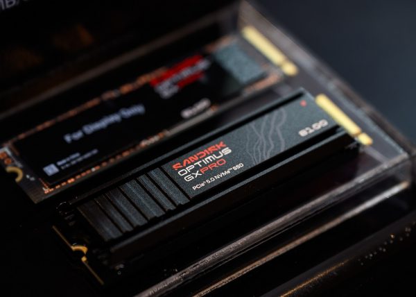Ra mắt SANDISK Optimus: Dòng SSD gắn trong mới dành cho game thủ và người dùng chuyên nghiệp Ra mắt SANDISK Optimus: Dòng SSD gắn trong mới dành cho game thủ và người dùng chuyên nghiệp