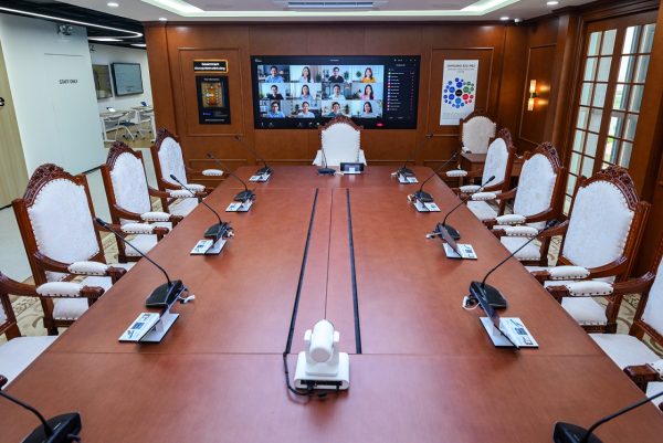 Samsung Electronics khai trương Business Experience Studio tại Việt Nam, mở rộng hệ sinh thái giải pháp công nghệ toàn diện cho doanh nghiệp Samsung Electronics khai trương Business Experience Studio tại Việt Nam, mở rộng hệ sinh thái giải pháp công nghệ toàn diện cho doanh nghiệp