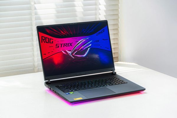 ASUS ROG Strix SCAR 18 (2026) ra mắt tại Việt Nam, trang bị RTX 5090 và màn hình Mini-LED 4K 240Hz ASUS ROG Strix SCAR 18 (2026) ra mắt tại Việt Nam, trang bị RTX 5090 và màn hình Mini-LED 4K 240Hz
