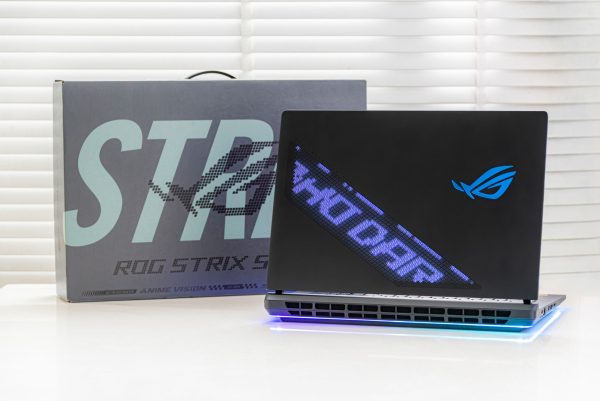 ASUS ROG Strix SCAR 18 (2026) ra mắt tại Việt Nam, trang bị RTX 5090 và màn hình Mini-LED 4K 240Hz ASUS ROG Strix SCAR 18 (2026) ra mắt tại Việt Nam, trang bị RTX 5090 và màn hình Mini-LED 4K 240Hz