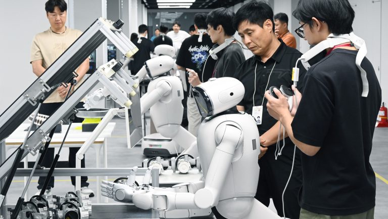 LG tăng tốc phát triển robot, đẩy mạnh hợp tác với NVIDIA về AI vật lý