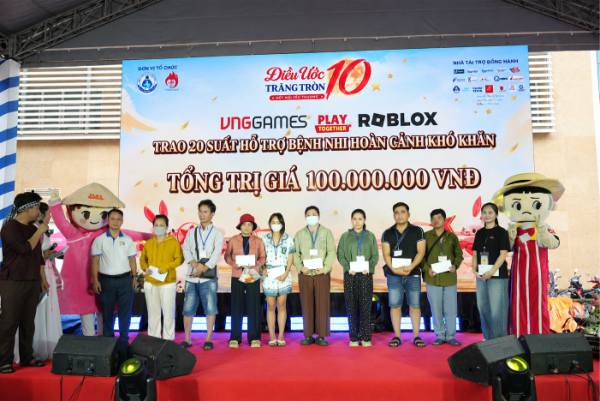 VNGGames, Play Together VNG và Roblox VN mang niềm vui Trung thu đến 1.500 bệnh nhi