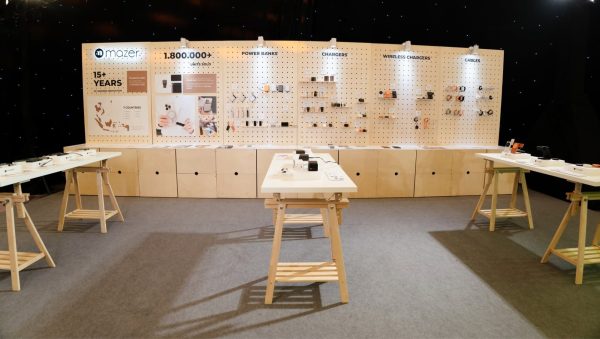 MAZER ra mắt hệ sinh thái phụ kiện sạc và kết nối cho iPhone 18 Pro và iPhone 18 Pro Max tại Việt Nam MAZER ra mắt hệ sinh thái phụ kiện sạc và kết nối cho iPhone 18 Pro và iPhone 18 Pro Max tại Việt Nam