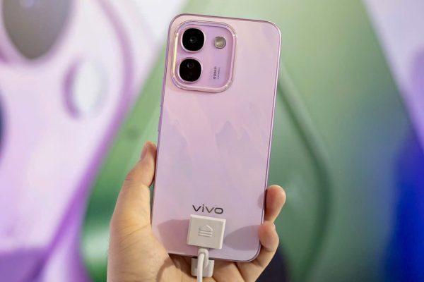 vivo V80 Lite 5G ra mắt tại Việt Nam với pin 10.000mAh, lập kỷ lục Guinness thế giới vivo V80 Lite 5G ra mắt tại Việt Nam với pin 10.000mAh, lập kỷ lục Guinness thế giới
