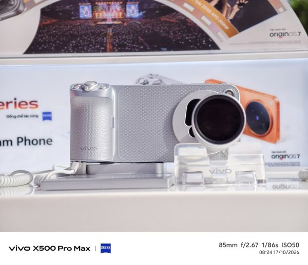 vivo X500 Series trình diễn khả năng quay chụp với camera ZEISS tại concert Anh Trai Vượt Ngàn Chông Gai 2026 vivo X500 Series trình diễn khả năng quay chụp với camera ZEISS tại concert Anh Trai Vượt Ngàn Chông Gai 2026