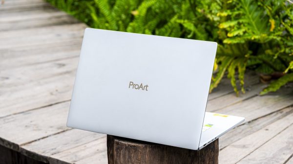 ASUS mở bán ProArt P16 tại Việt Nam, hướng đến xử lý Agentic AI trực tiếp trên laptop