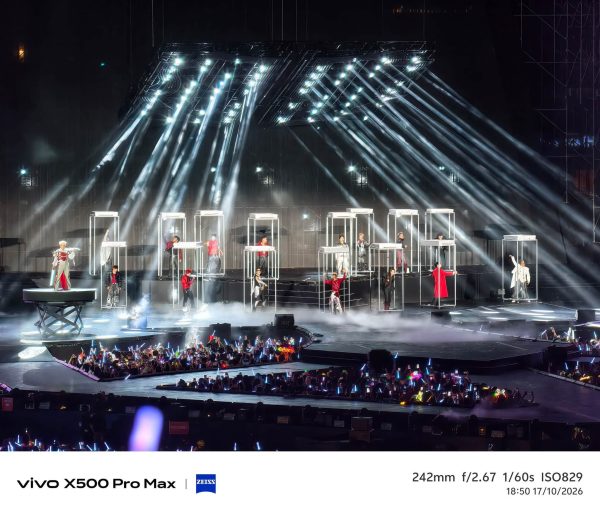vivo X500 Series trình diễn khả năng quay chụp với camera ZEISS tại concert Anh Trai Vượt Ngàn Chông Gai 2026