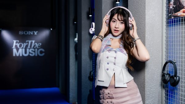 Sony mở rộng hệ sinh thái âm thanh với thế hệ ULT TOWER mới và hai tai nghe không dây Sony mở rộng hệ sinh thái âm thanh với thế hệ ULT TOWER mới và hai tai nghe không dây
