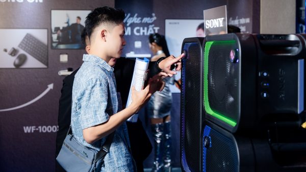 Sony mở rộng hệ sinh thái âm thanh với thế hệ ULT TOWER mới và hai tai nghe không dây