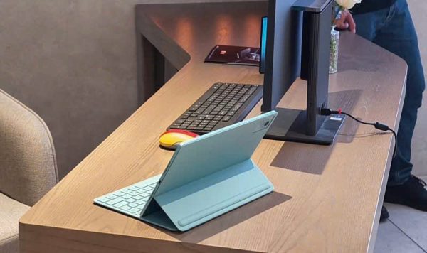 Motorola ra mắt bộ ba máy tính bảng Moto Pad tại Việt Nam, tích hợp AI và chế độ PC Mode