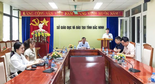 Zalo có hơn 20.600 kênh OA và 2.000 Mini App phục vụ chuyển đổi số tại 34 tỉnh, thành Zalo có hơn 20.600 kênh OA và 2.000 Mini App phục vụ chuyển đổi số tại 34 tỉnh, thành